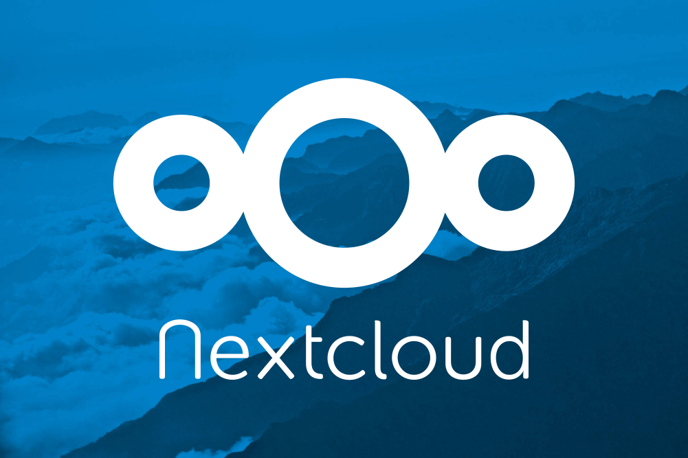 Logo Nextcloud, solution complète de stockage et gestion de fichiers